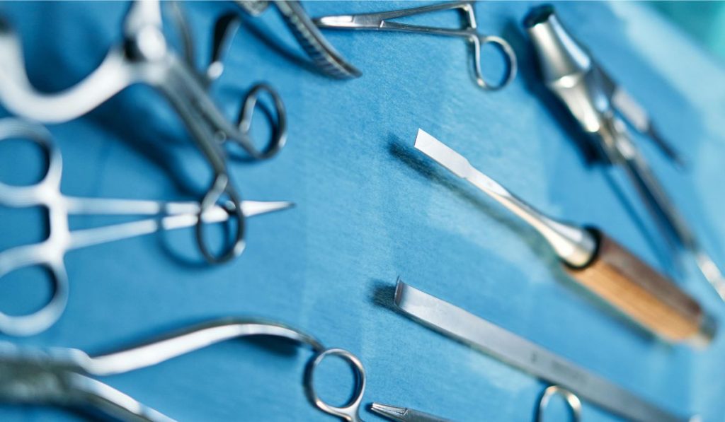 Adolescente muere por cirugía estética y desata la Ley Nicole contra el vacío legal. Foto: Pexels. PERIODISMO OBJETIVO