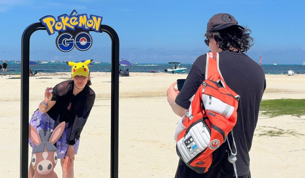 Pokémon GO City Safari Cancún Eevee Explorador y Shiny Exclusivos Desatan la Cacería. Foto: Ayuntamiento Benito Juárez. PERIODISMO OBJETIVO