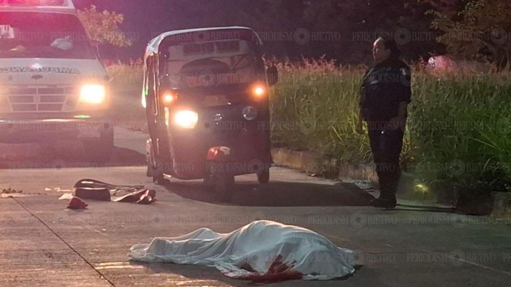 Mototaxista muere en accidente en Prado Norte, Cancún