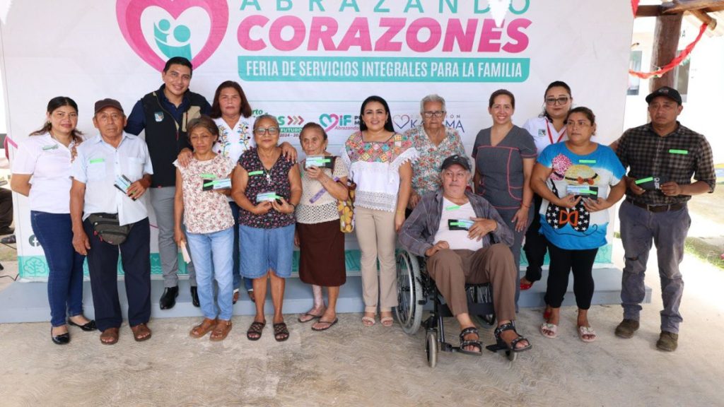 Puerto Morelos acerca salud y apoyos gratuitos con la Feria Abrazando Corazones