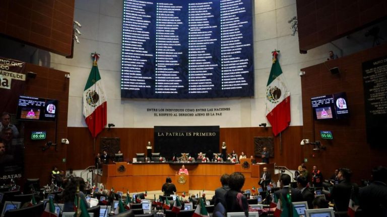 Senado respalda simplificación de trámites para vivienda social en Quintana Roo